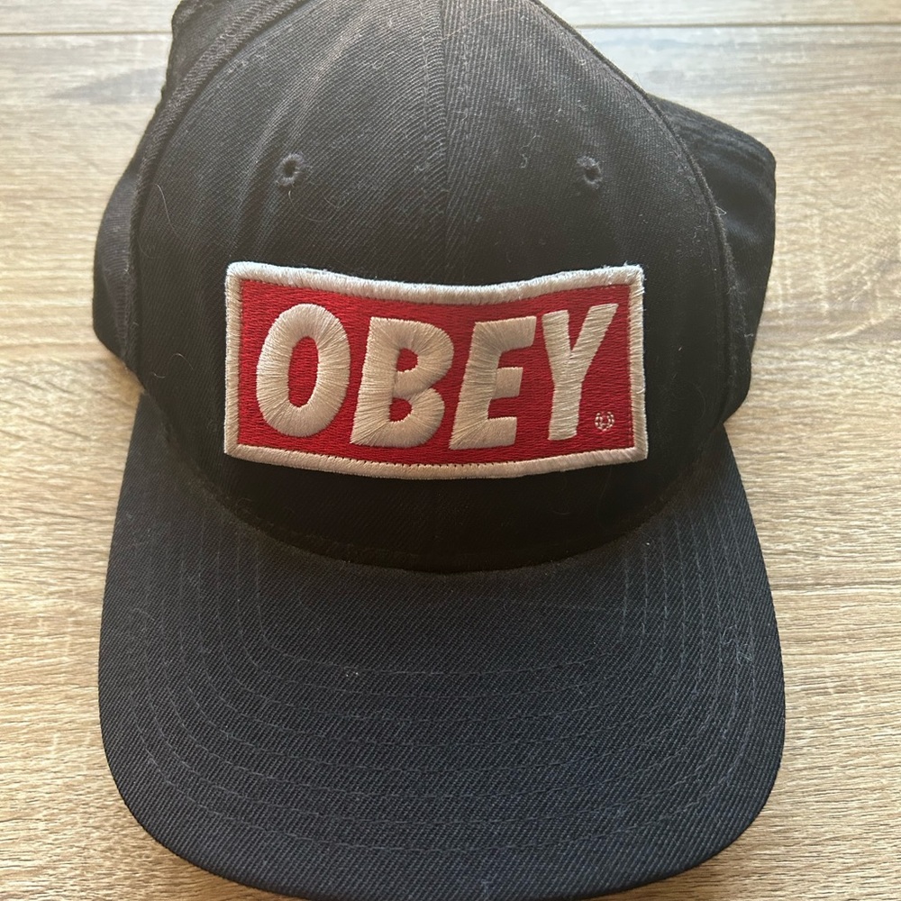 Obey hat